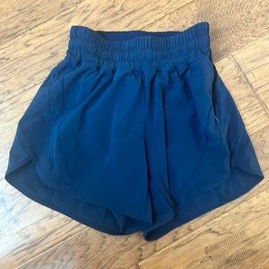 Lululemon Hotty Hot Navy Shorts, Size 4